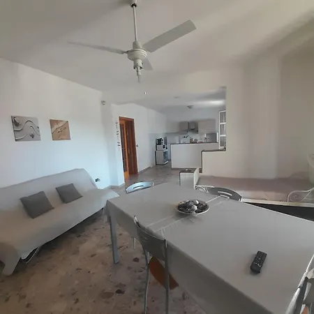 Semesterbostad La Casa Di Franco E Grazia *